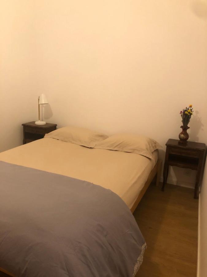 Appartement Meuble Tout Confort Chalon sur Saone Esterno foto
