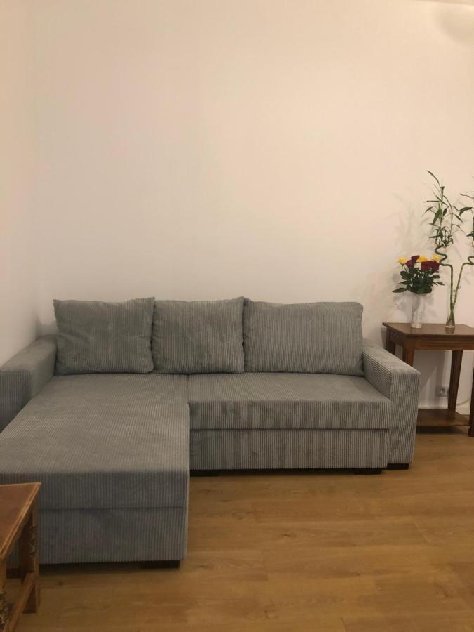Appartement Meuble Tout Confort Chalon sur Saone Esterno foto