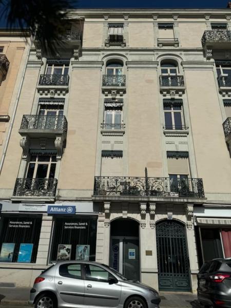 Appartement Meuble Tout Confort Chalon sur Saone Esterno foto