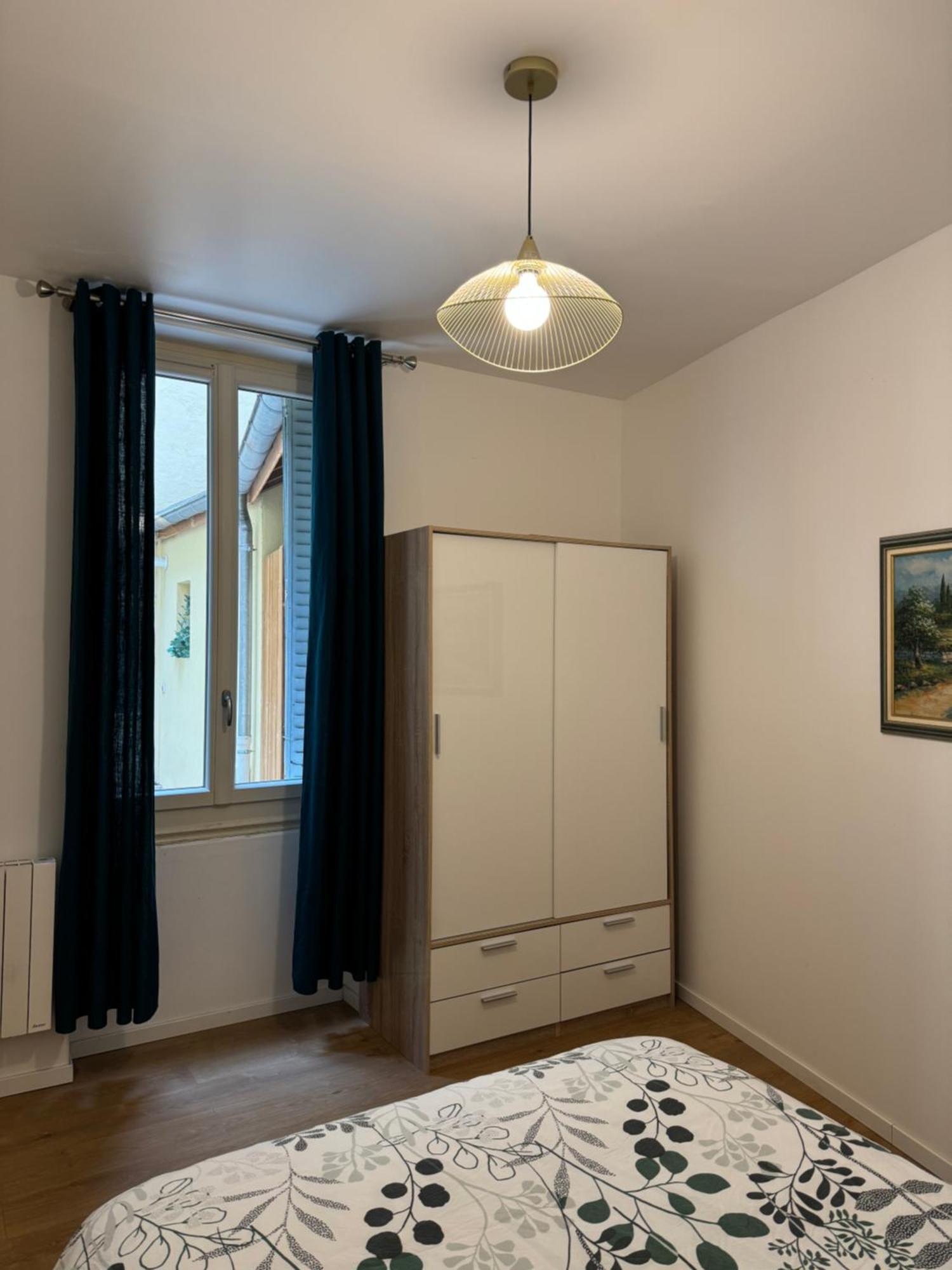 Appartement Meuble Tout Confort Chalon sur Saone Esterno foto